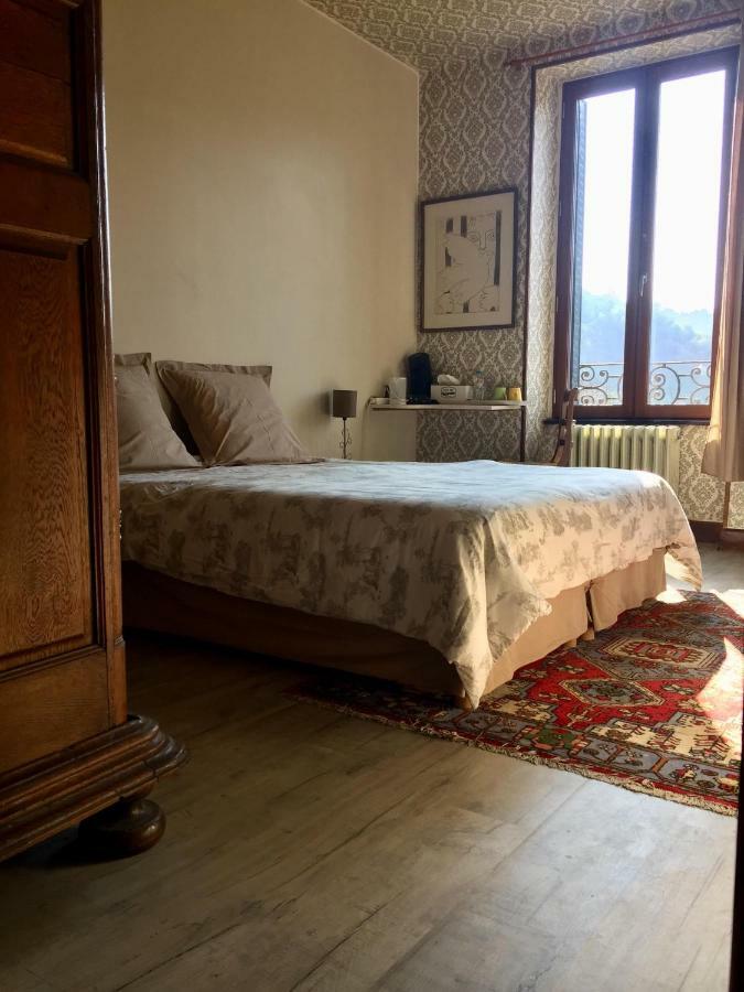 Bed and breakfast Aux Berges du Coubisou Extérieur photo